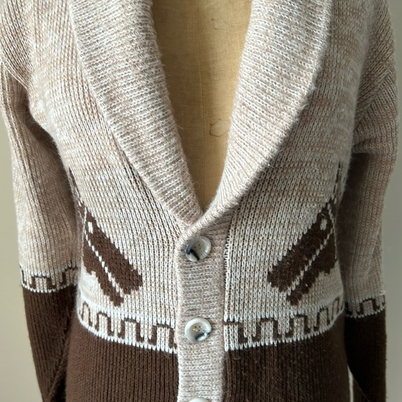 Vintage Cowichan Horse Sweater - Picture 4 of 8